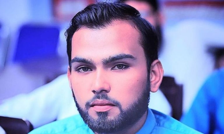 بدلے ہیں رفتہ رفتہ مرے یار کس لیے ؟ دوستی شاعری