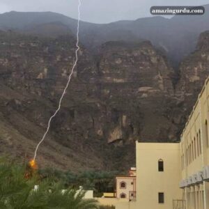 آسمانی بجلی کیوں گرتی ہے؟ اور آسمانی بجلی سے کیسے بچا جا سکتا ہے؟